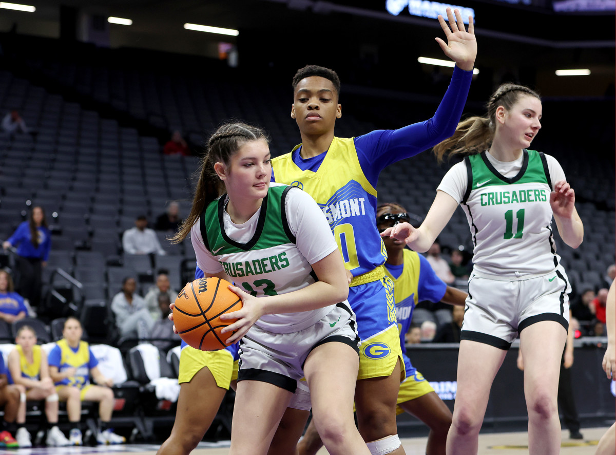 Grossmont vs St Bernard's CIF State D4 Final March 9, 2024 Photo-Dennis Lee02